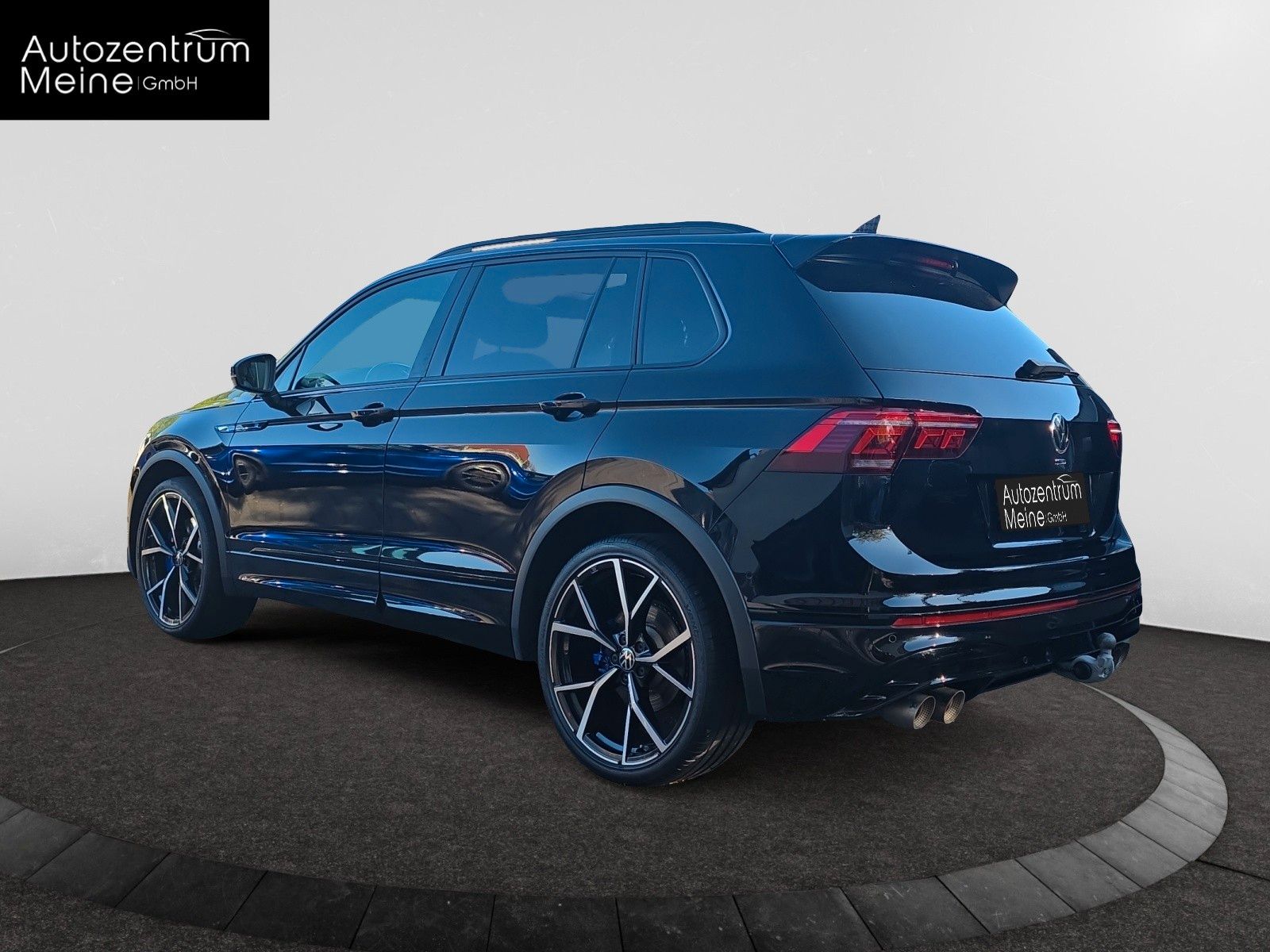 Volkswagen Tiguan R4Motion*PANO*ACC*360°*AHK*Akrapovic*H&K