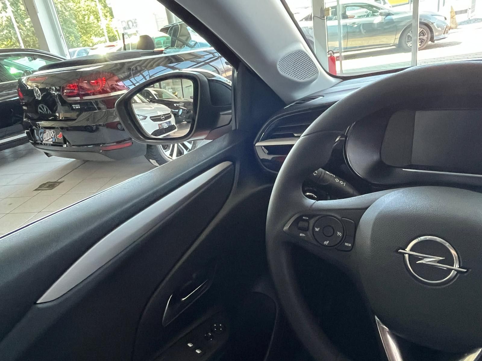 Opel Corsa F e Edition - Samsaru's Car Outlet