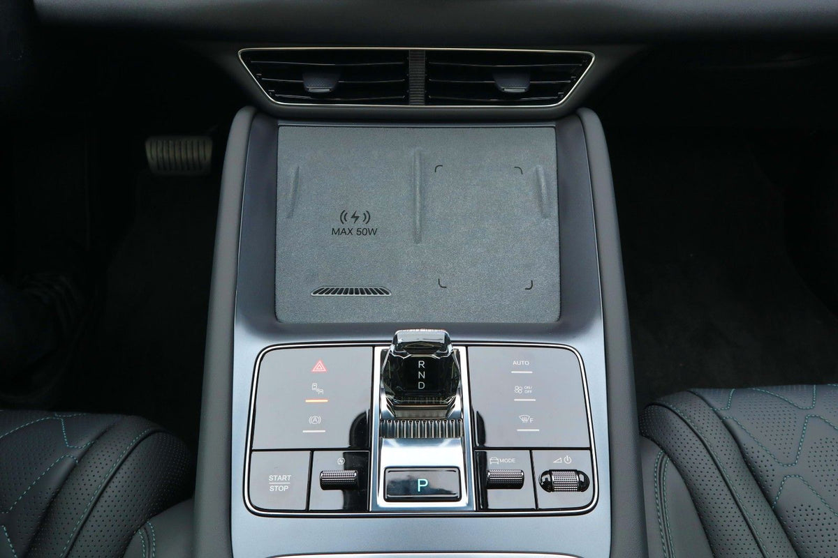 BYD Sealion 7