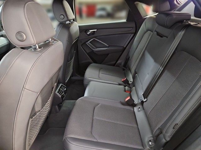 Audi Q3 Sportback S line AHK LED PANO KAMERA NAVI VIR