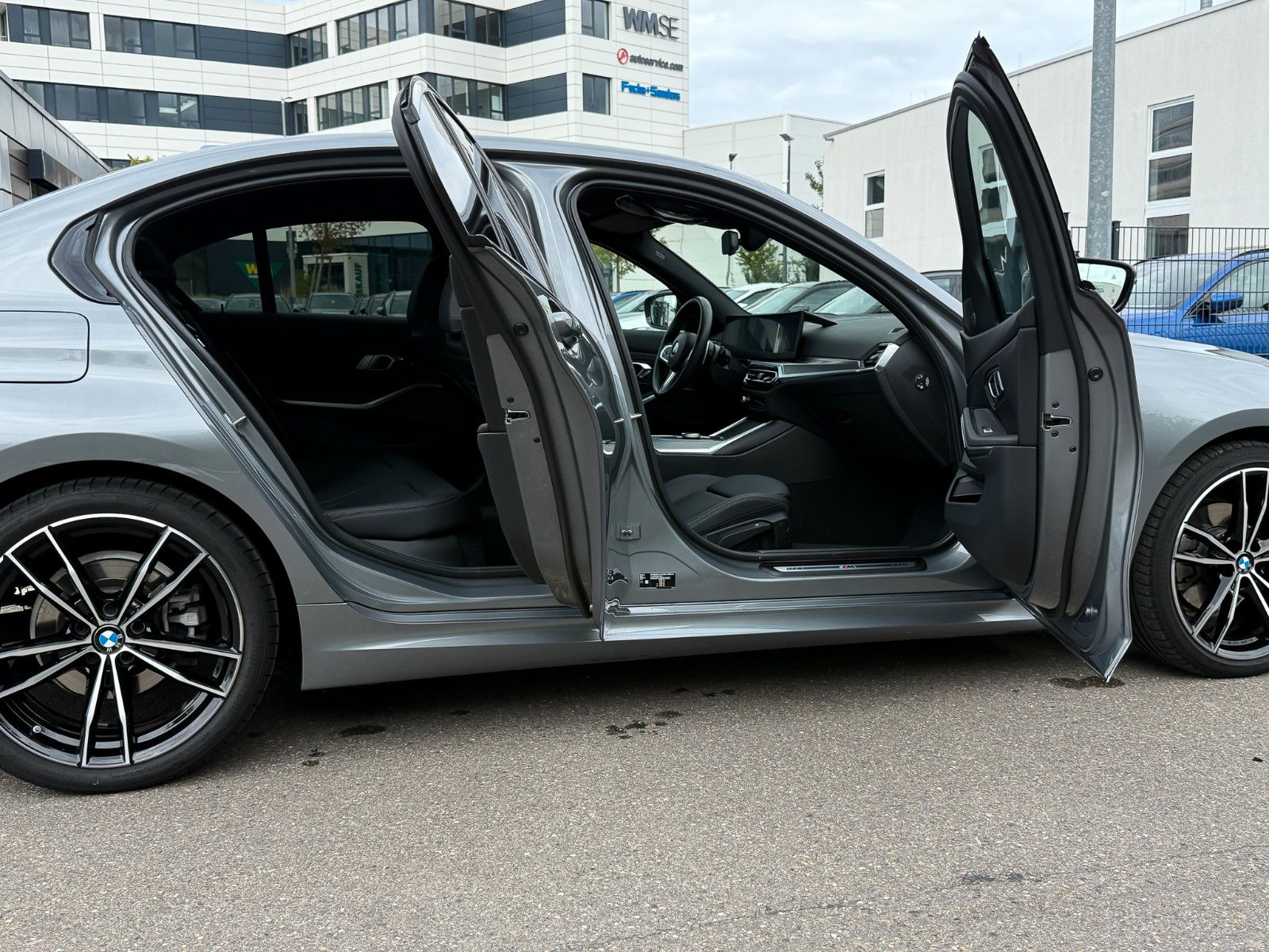 BMW 320d xD M Sport 19" ACC HuD 360° Ambiente StHzg