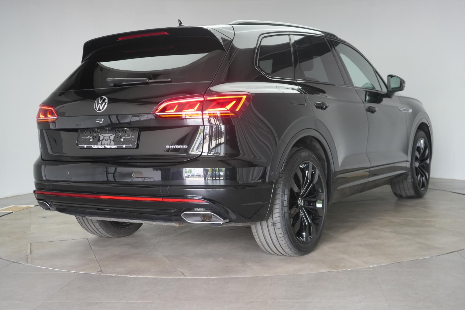 Volkswagen Touareg R 3.0 V6 e-Hybrid 4Motion Leder/ACC/Kame