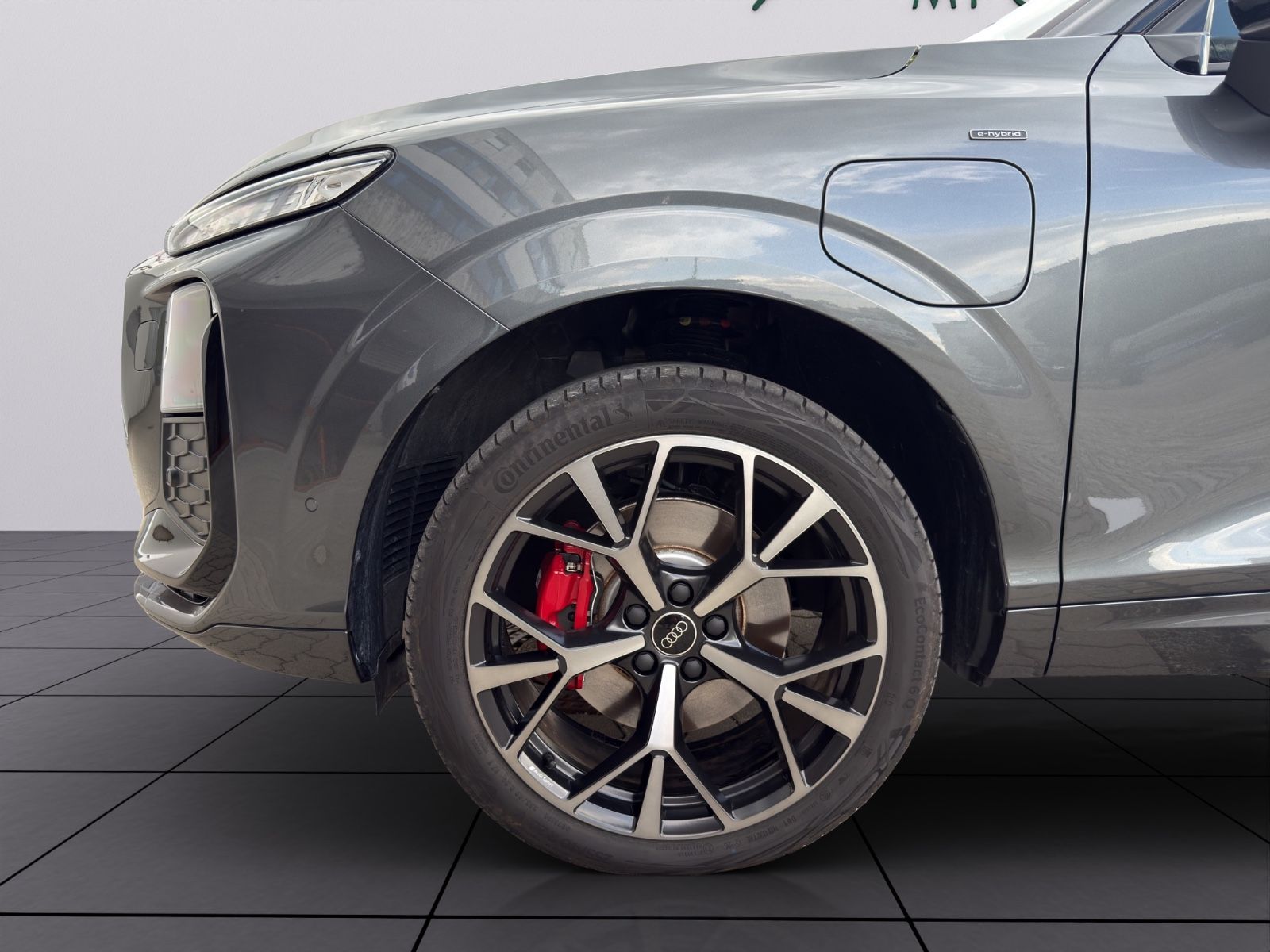 Audi Q3 e-hybrid S line TECH PRO+PANO+MATRIX+SONOS