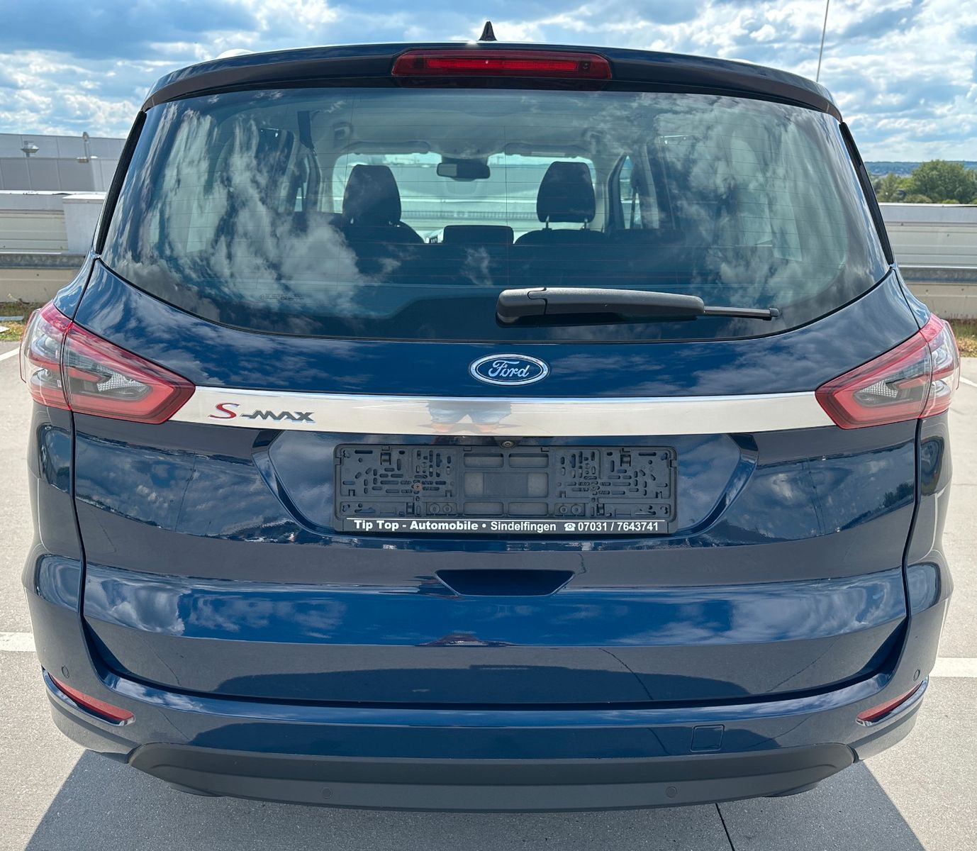 Ford S-MAX Titanium*NAVI*LED*AHK*KAMERA*ACC*