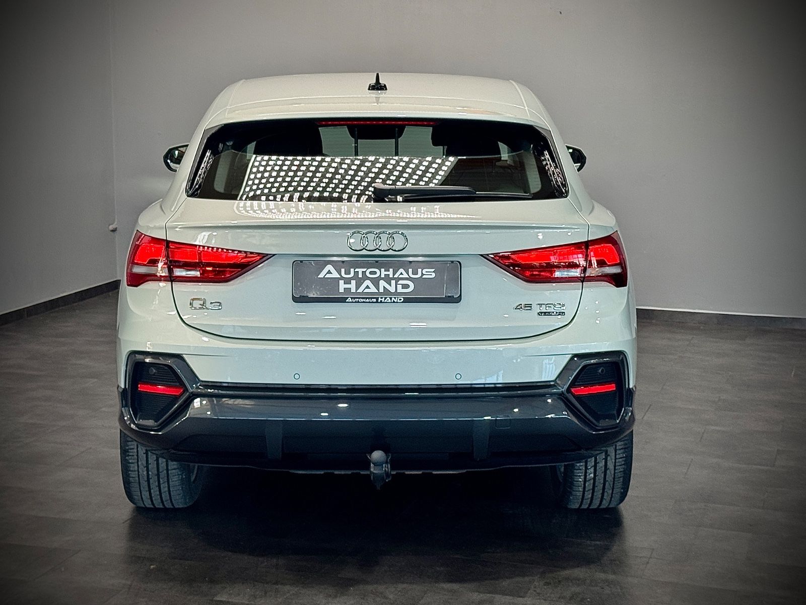 Audi Q3 Sportback 45 TFSI quattro - Samsaru's Car Outlet