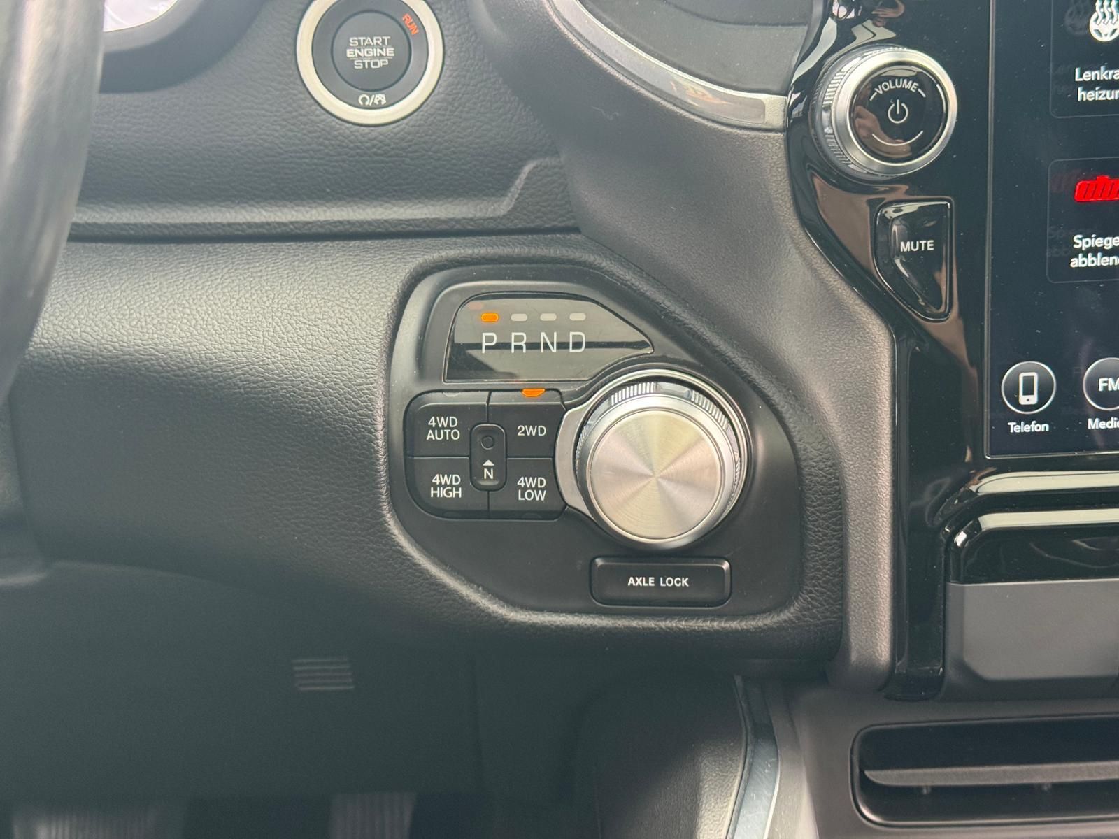 Dodge RAM 5.7 V8 Laramie Night Umbau +LPG +teilb. Heck