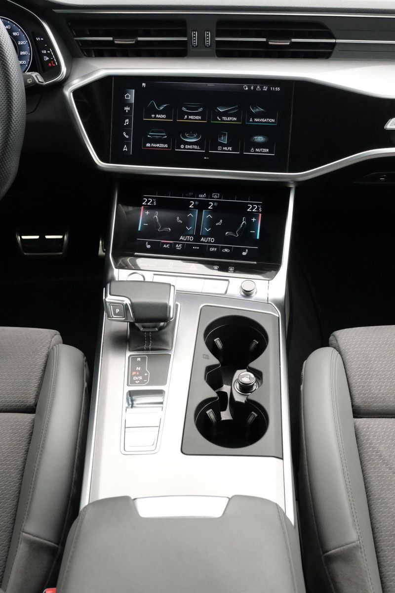 Audi A6 Avant 55 TFSI e quattro Sport - Samsaru's Car Outlet