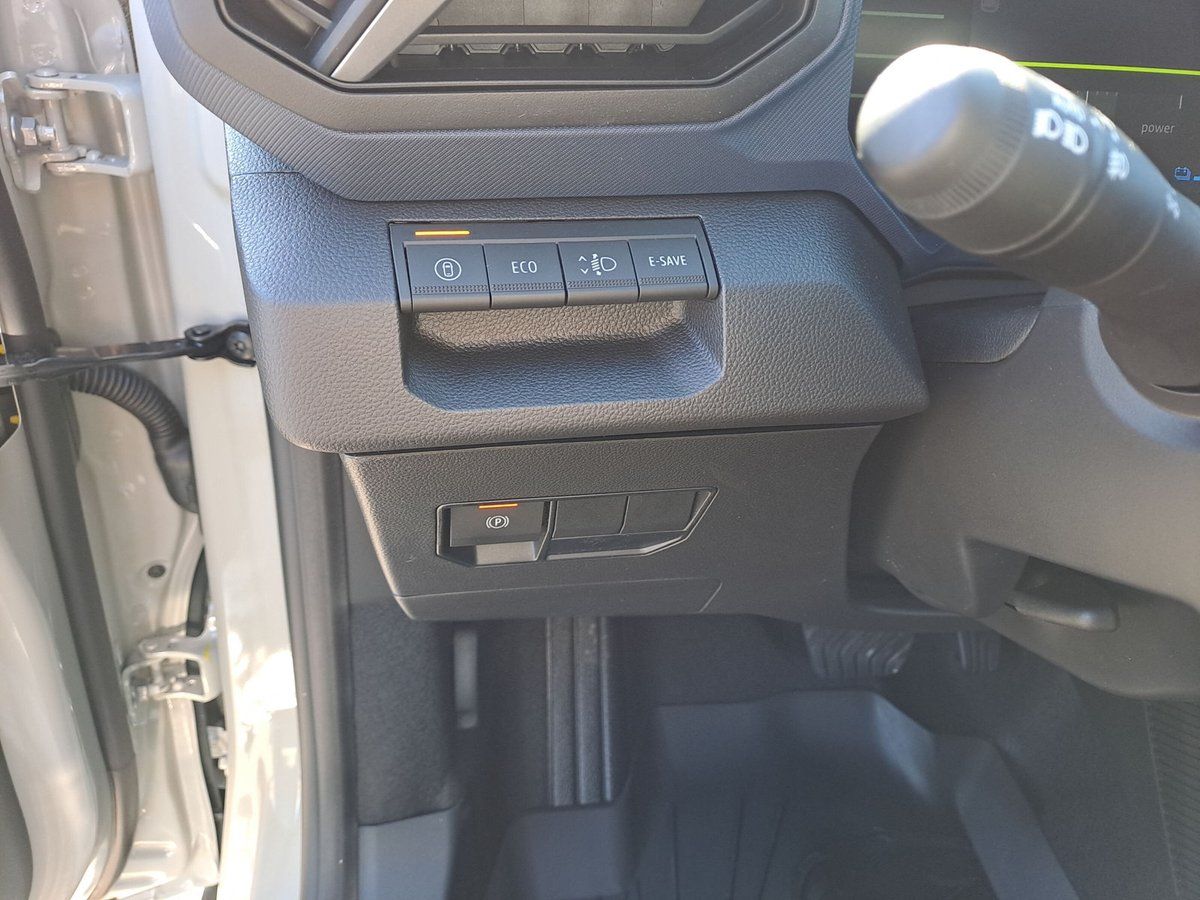 Dacia Duster JOURNEY HYBRID 140 - Samsaru's Car Outlet