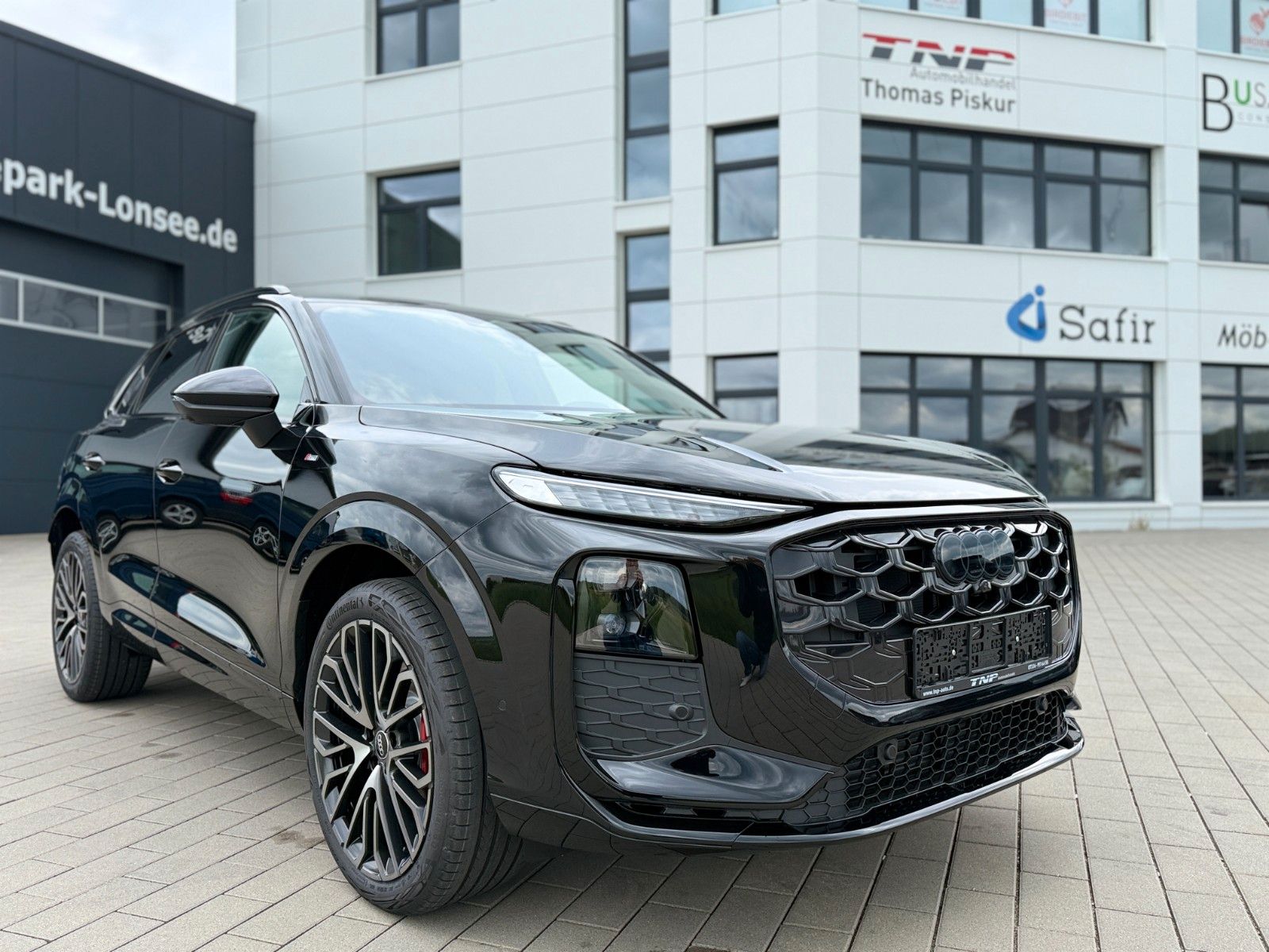 Audi Q3 TFSI S-line S tronic+AHK+PANO+SONOS+