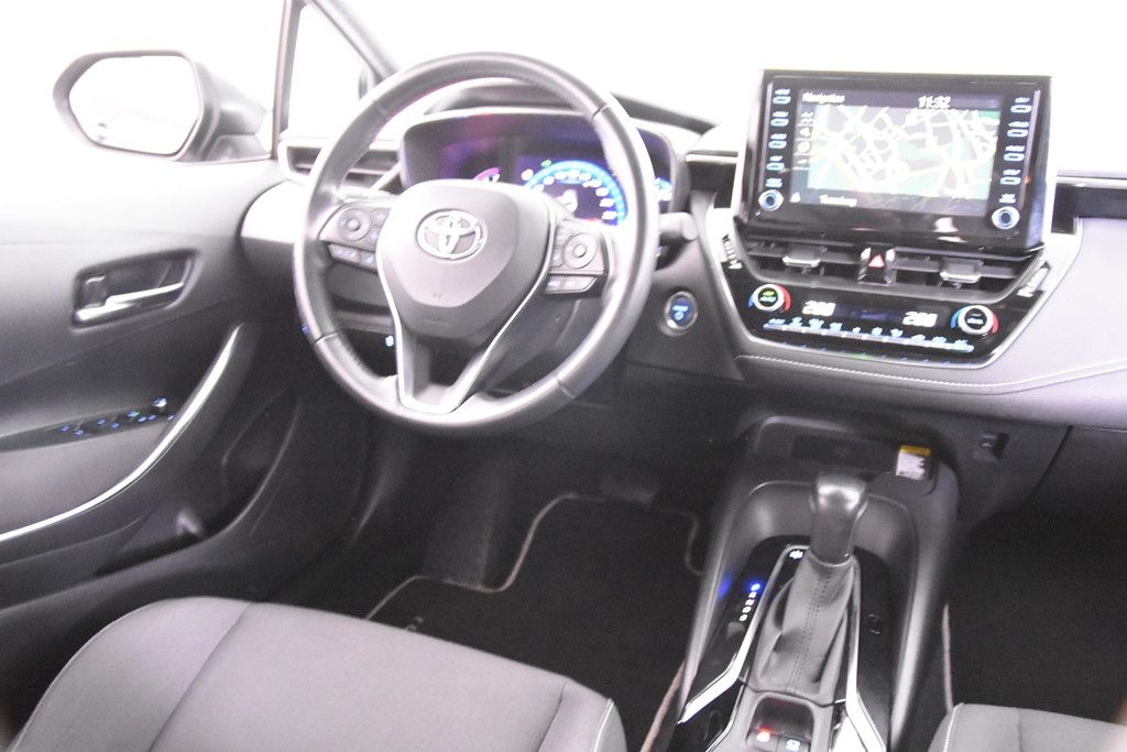 Toyota Corolla 1.8 Hybrid - Samsaru's Car Outlet