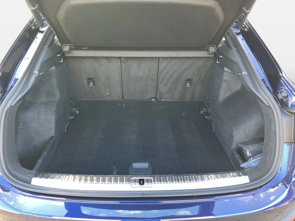Audi Q3 Sportb. 45 TFSI qu. S tronic S line - Samsaru's Car Outlet