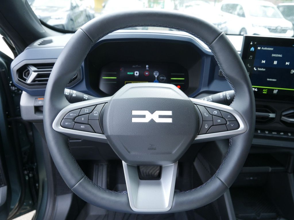 Dacia Duster Journey HYBRID 140 - Samsaru's Car Outlet