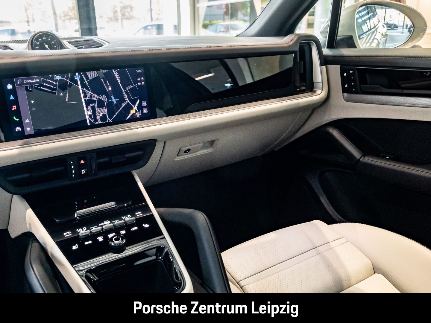 Porsche Cayenne S 22Zoll Luft ACC AHK 360Grad Panorama
