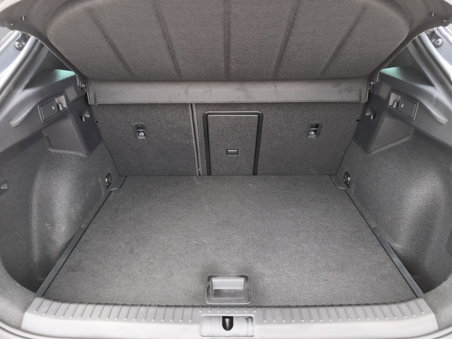 Cupra Formentor VZ 2.0TSI DSG *MATRIX+CUP-SITZE+PANO+A