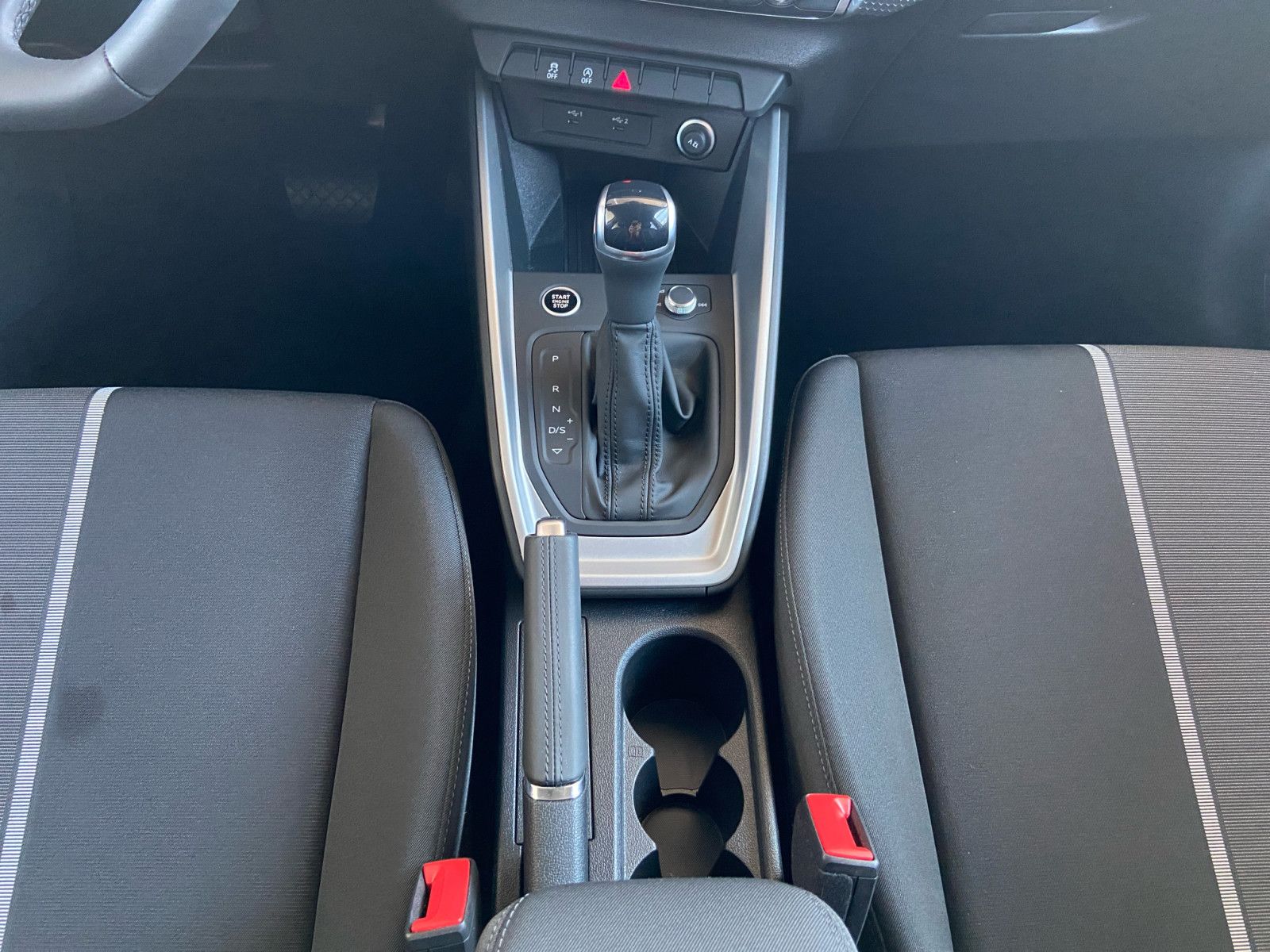 Audi A1 Sportback 25 TFSI S-trc S line Virtual LED Si