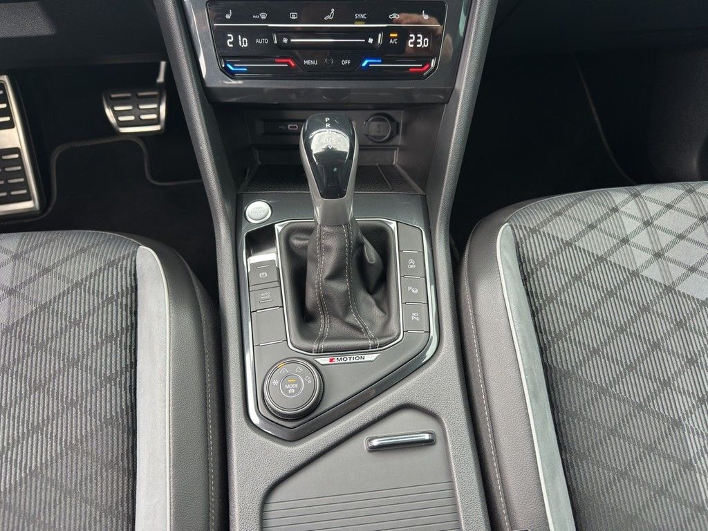 Volkswagen Tiguan 2.0 TDI DSG 4Motion R-Line - Samsaru's Car Outlet