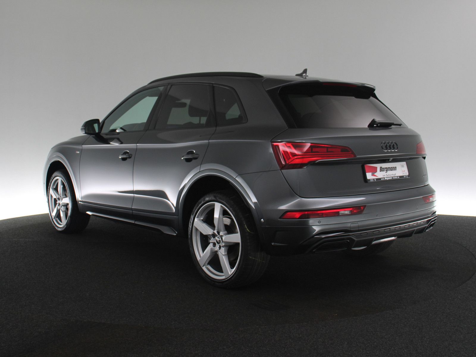 Audi Q5 40 TFSI quattro S line AHK MATRIX-LED PANO