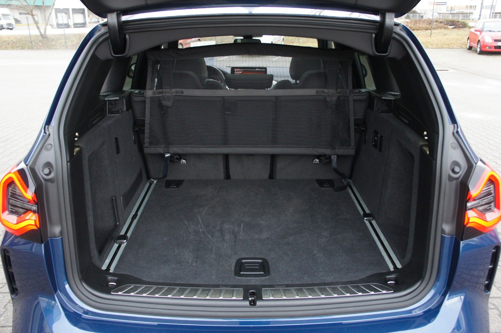 BMW X3 30d xDrive *M-SPORT*STANDHZG*360°*AHK*