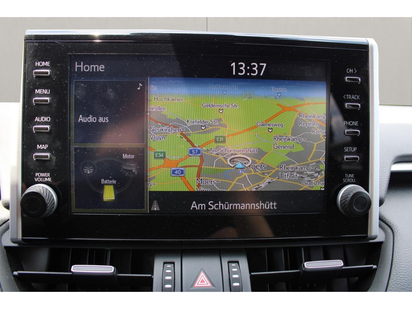 Toyota RAV 4 Plug-In Hybrid 4X4 - Samsaru's Car Outlet