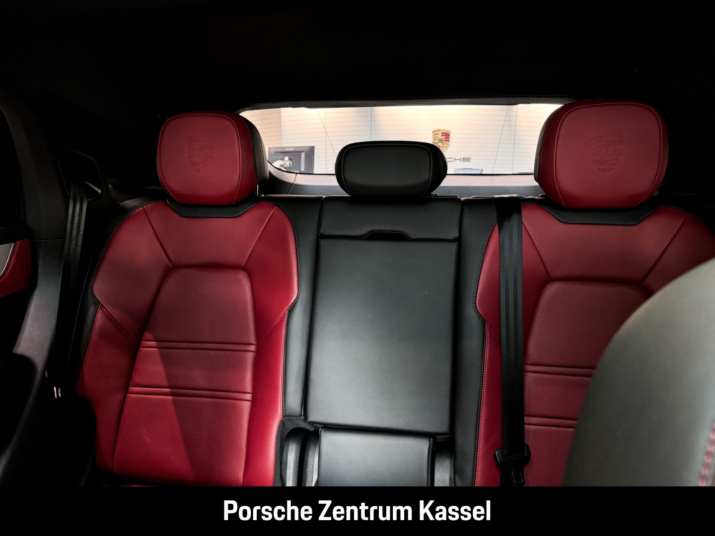 Porsche Cayenne EU6e E-Hybrid Coupe Park-Assistent