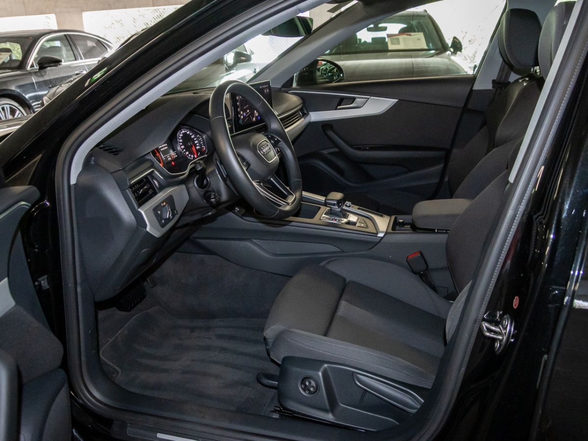 Audi A4 Avant 40 TFSI - Samsaru's Car Outlet