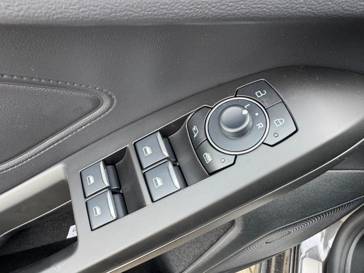 Ford Focus Turnier ST X *LED*Navi*Fahrer-Assistenzpak