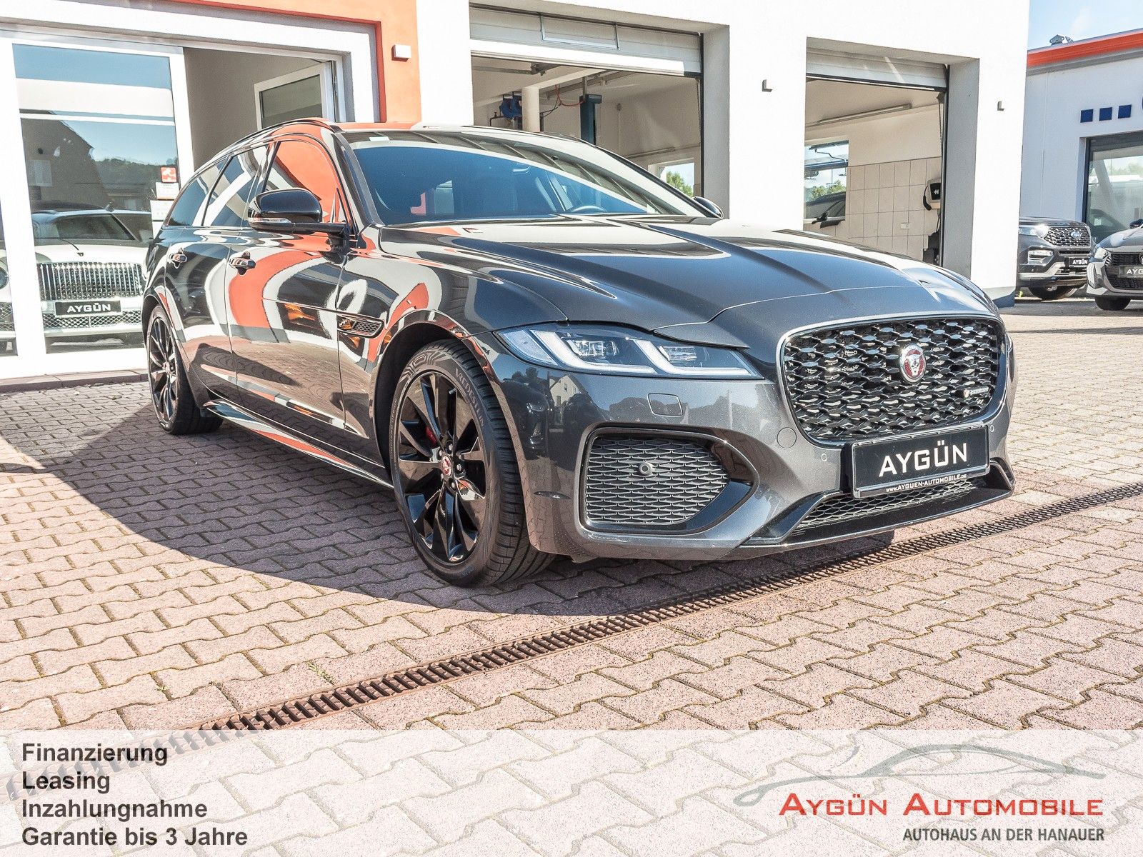 Jaguar XF Sportbrake D200 AWD R-Dynamic Black*AHK*