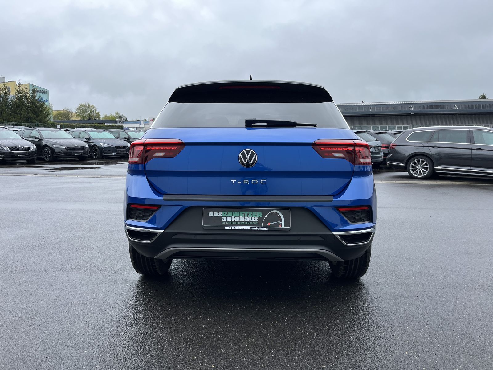 Volkswagen T-Roc 1.5 TSI DSG Sport - Samsaru's Car Outlet