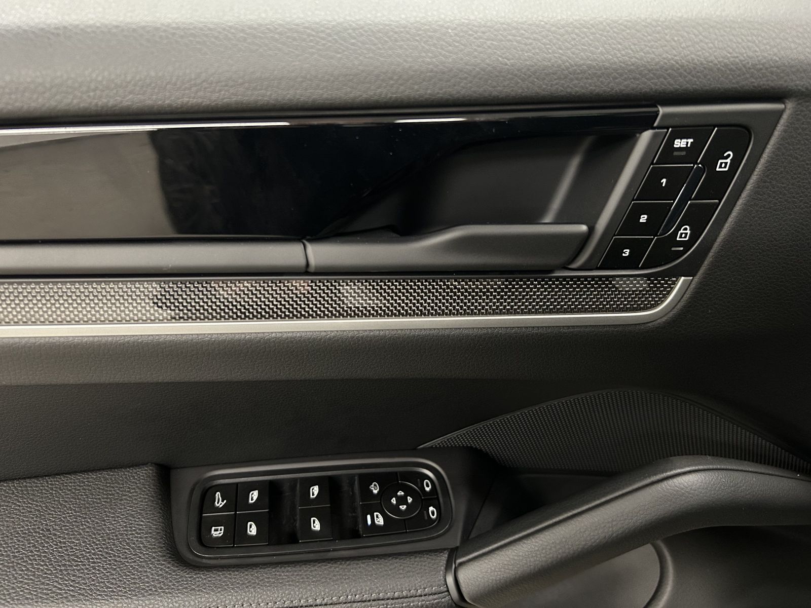 Porsche Cayenne E-Hybrid Coupé ACC BOSE Matrix Carbon PD