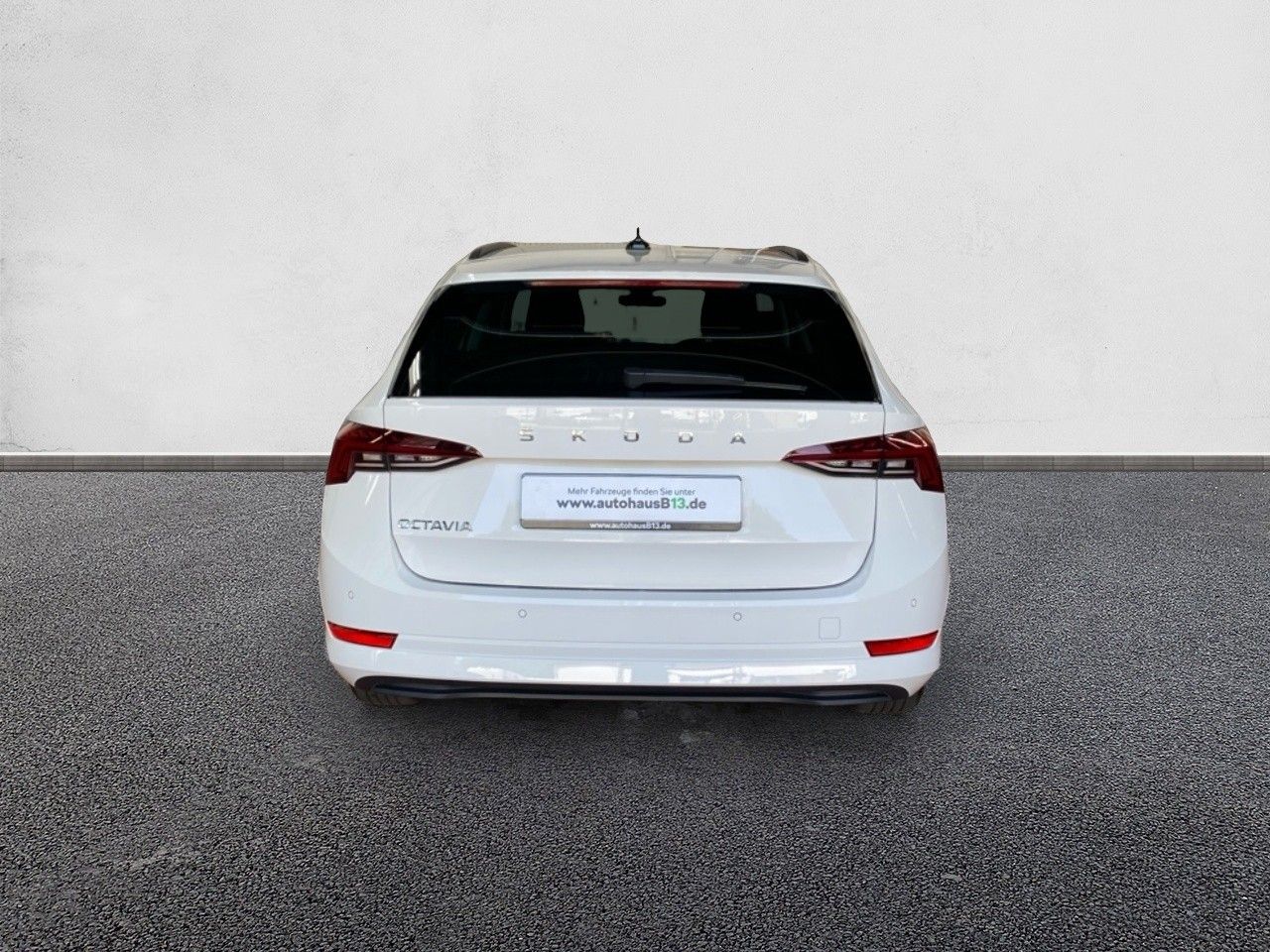 Skoda Octavia Combi Tour 2.0 TDI - Samsaru's Car Outlet