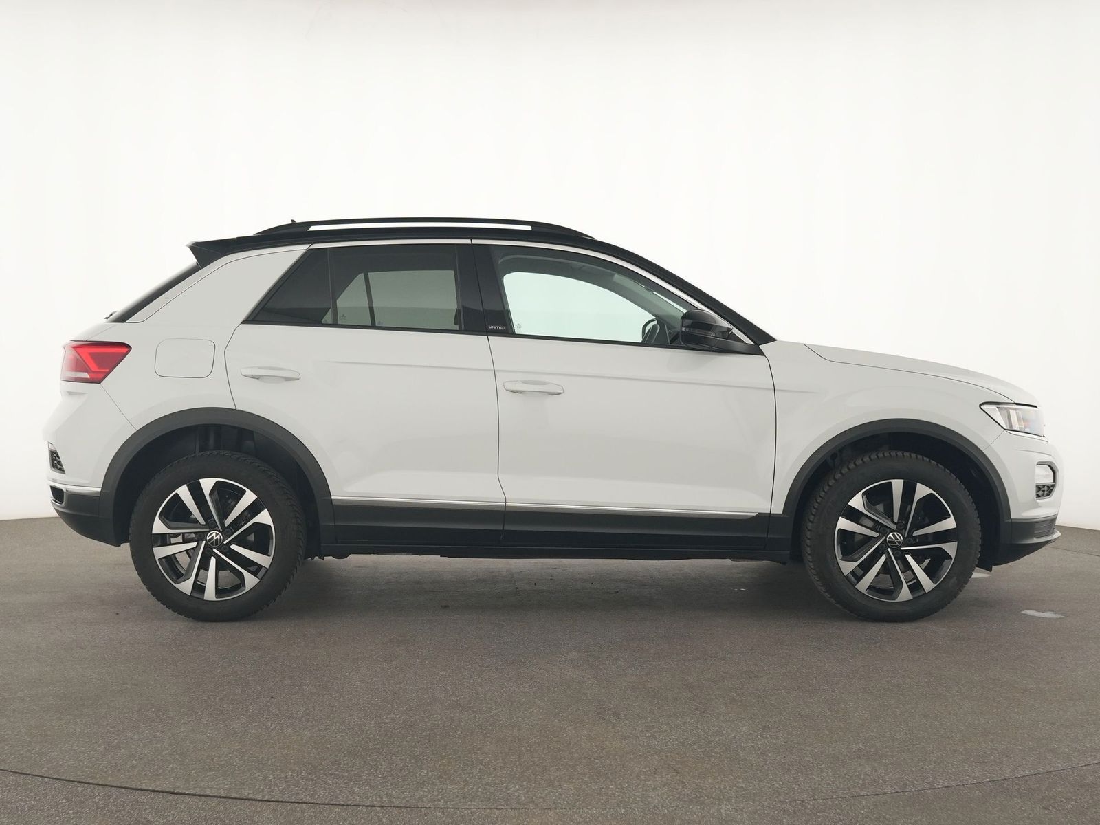 Volkswagen T-Roc United - Samsaru's Car Outlet