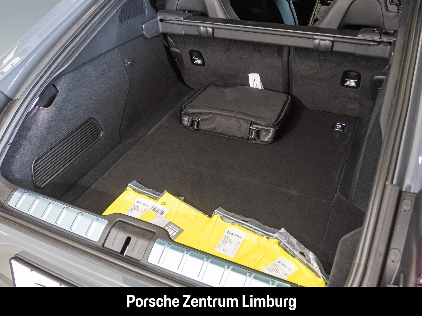 Porsche Panamera 4 E-Hybrid BOSE LED-Matrix