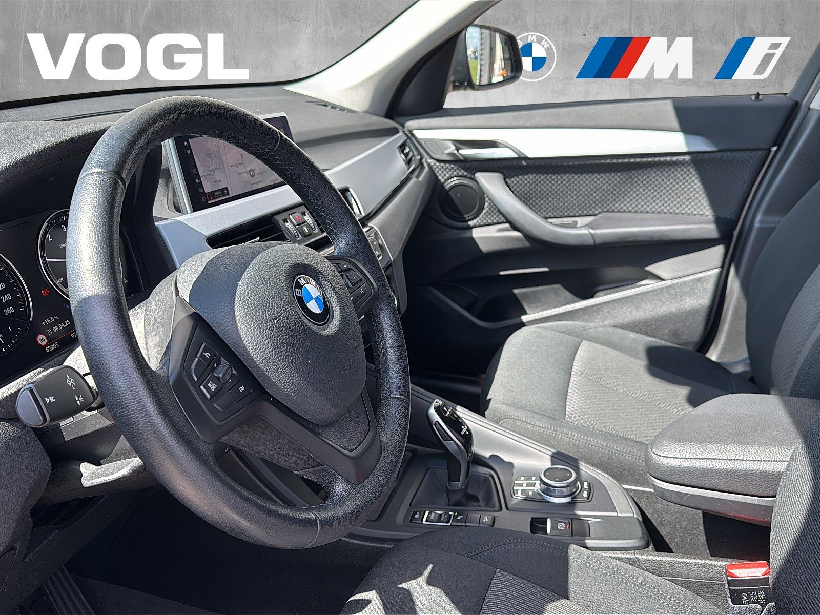 BMW X1 xDrive18d - Samsaru's Car Outlet