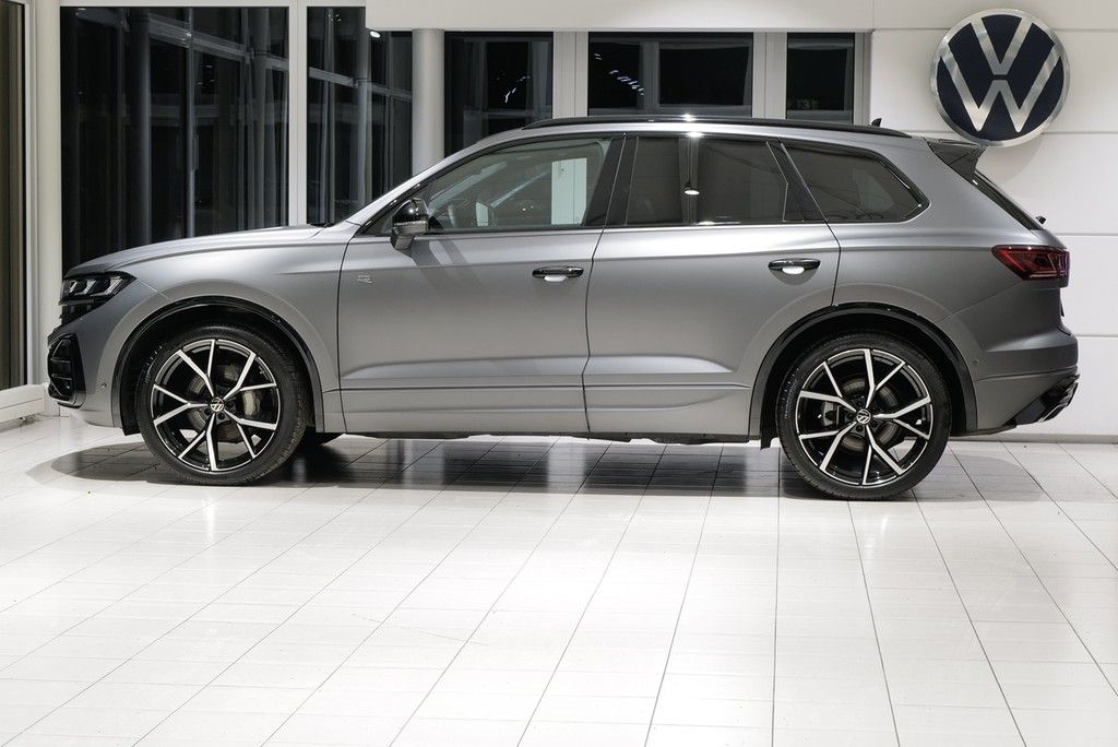 Volkswagen Touareg 3.0TDI R-Line Nachtsicht Dynaudio StdHz