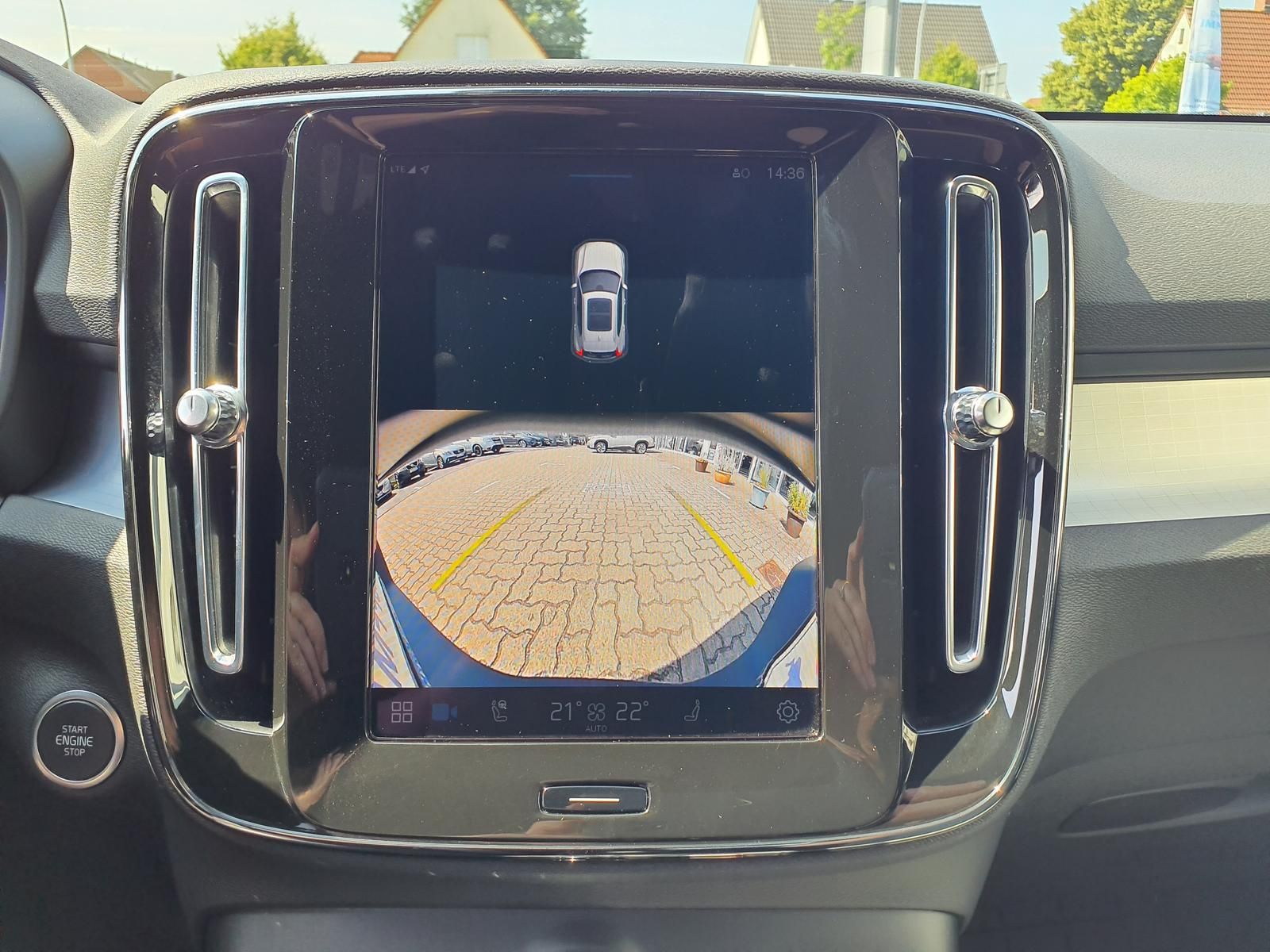 Volvo XC40 B4 Benzin Aut. AHK / ACC / BLIS