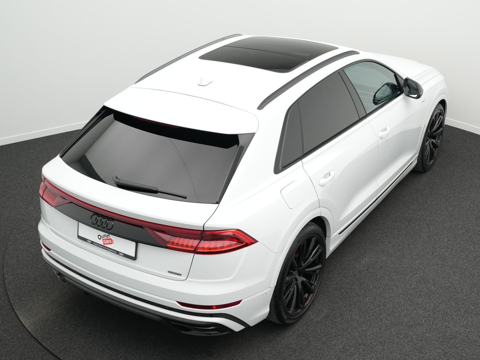 Audi Q8 50 TDI qu. 2x S line Allr.Lenk*PANO*AHK*StdHz