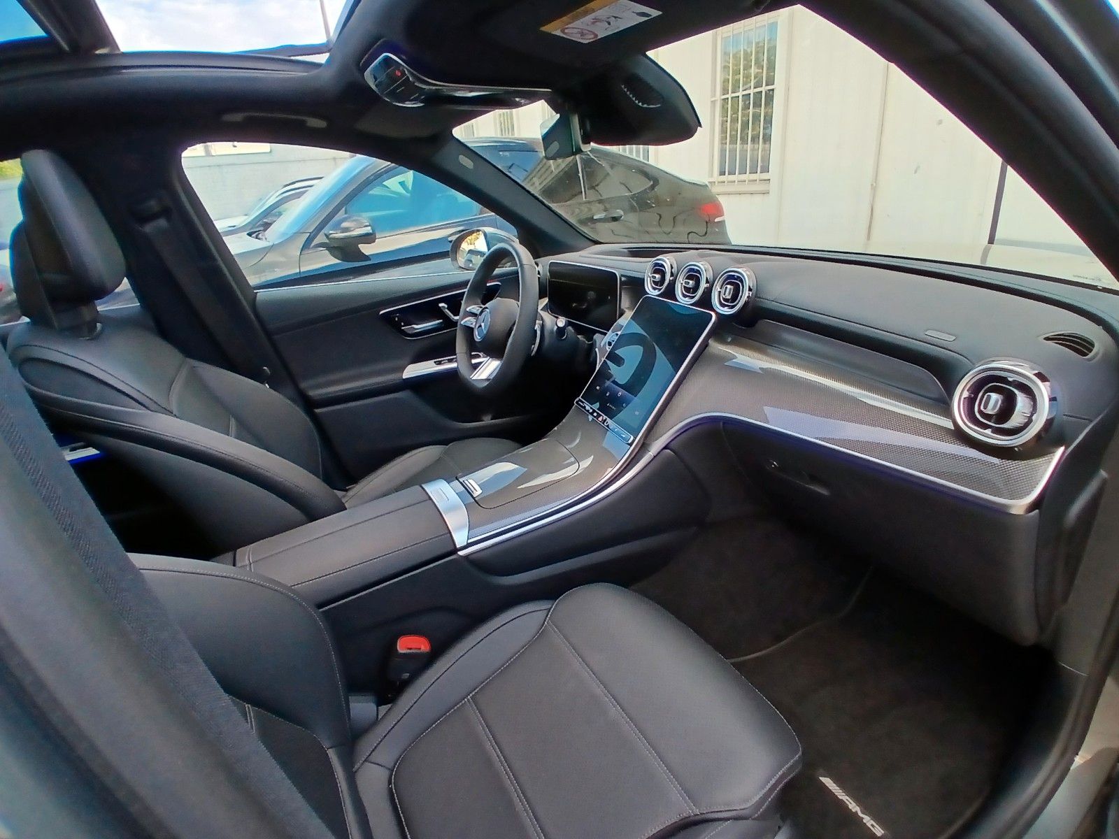 Mercedes-Benz GLC300de AMG Hinterachslenkung+Airmatic+Massage+
