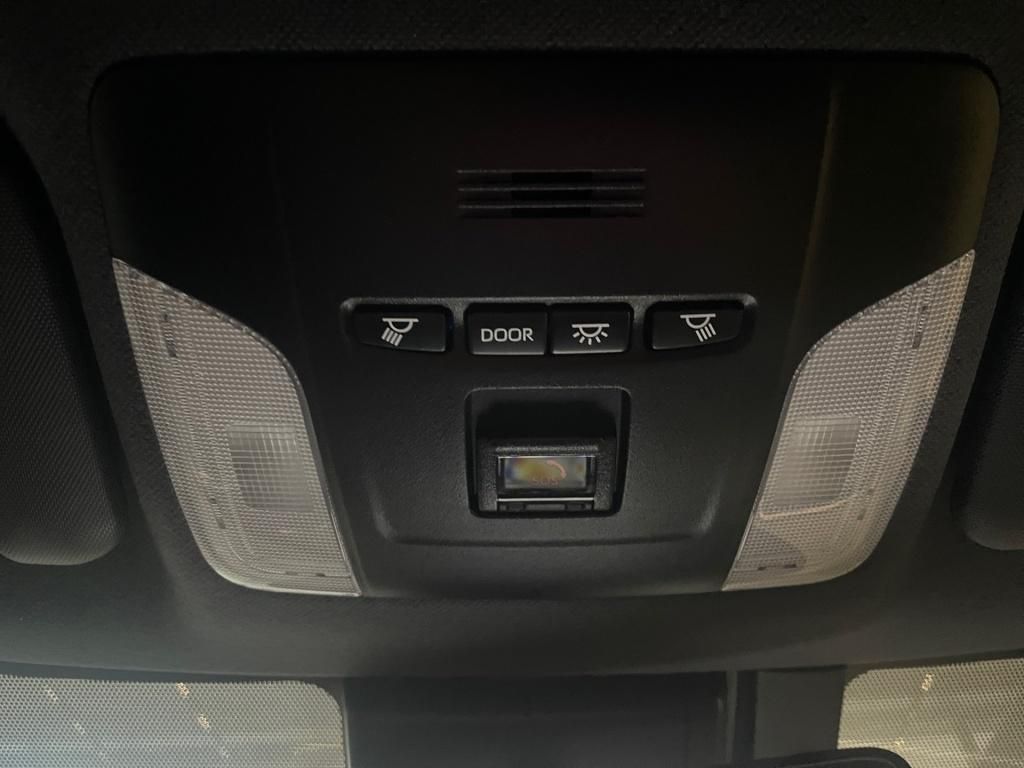 Toyota Corolla 2.0 Hybrid Touring DAB+HuD+Totwinkel
