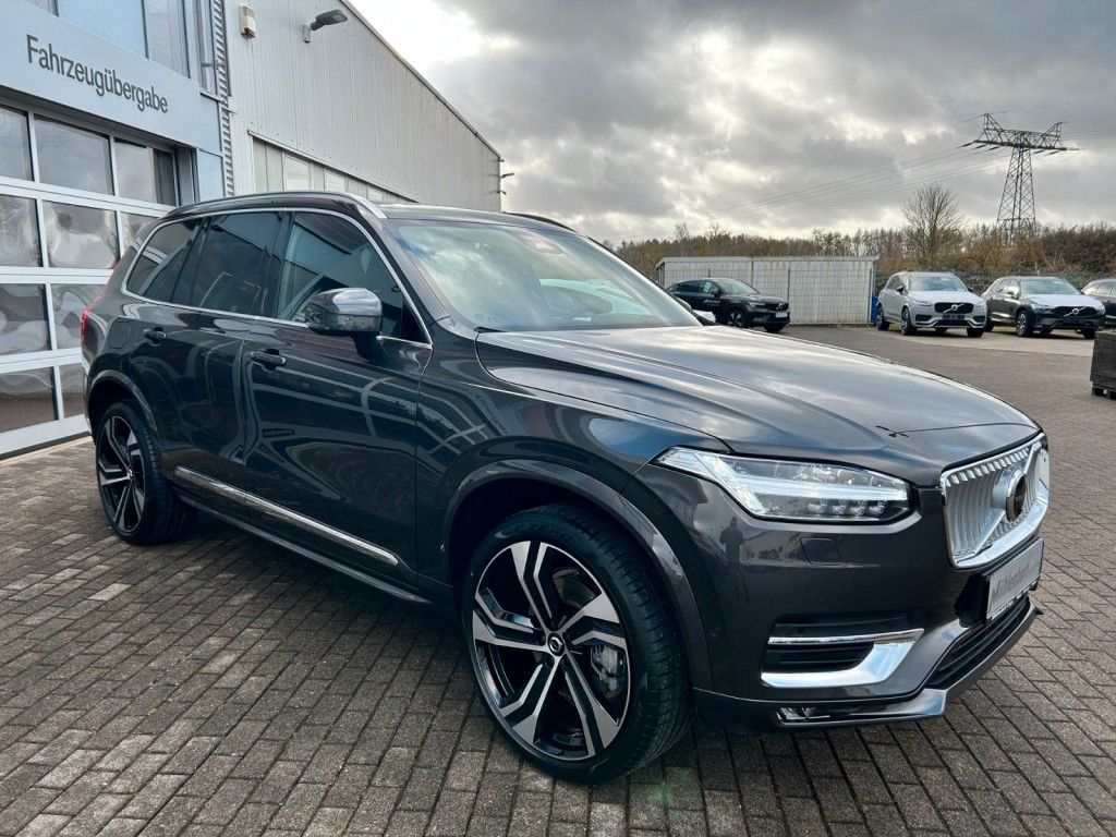 Volvo XC90 B5 D AWD Geartronic ULTIMATE BRIGHT-7Si-AHK