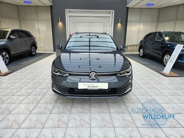 Volkswagen Golf VIII 1.5 TSi Active - Samsaru's Car Outlet