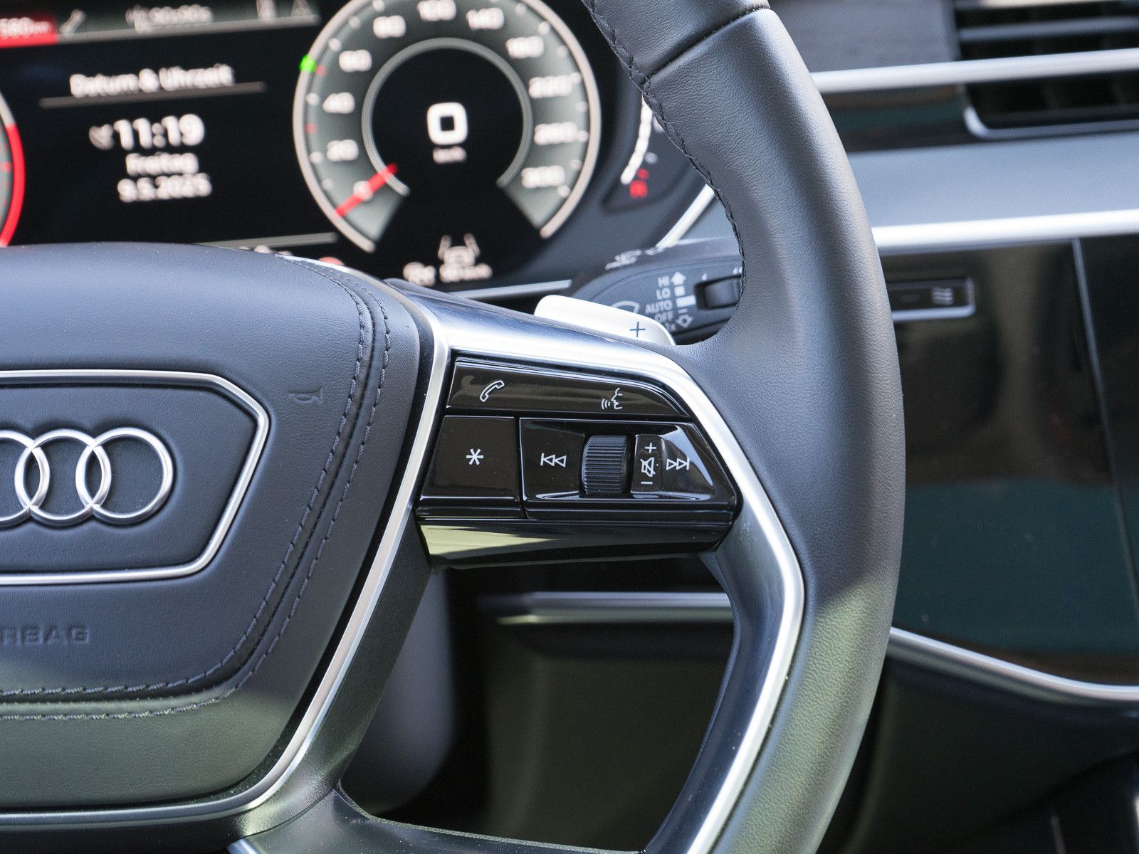 Audi A8 L 55TFSI - Samsaru's Car Outlet