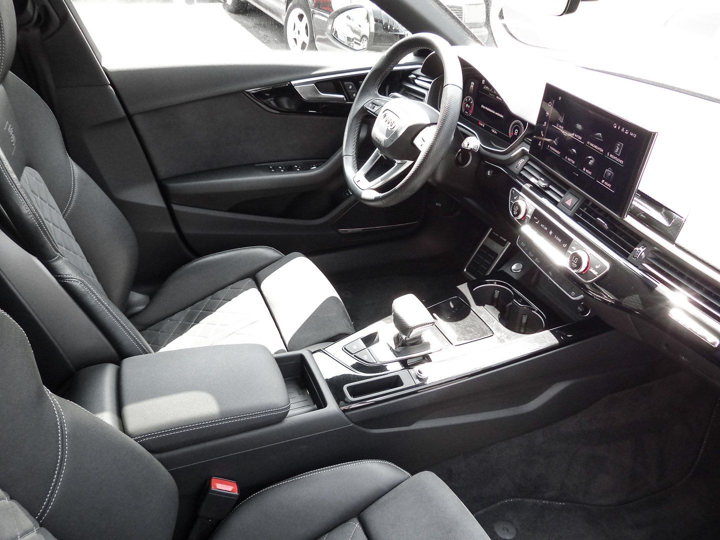 Audi A4 Avant 40 TDI quattro S tronic S line el.Sitze