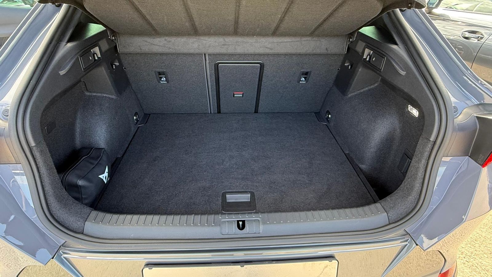 Cupra Formentor VZ 2.0 TSI - Samsaru's Car Outlet