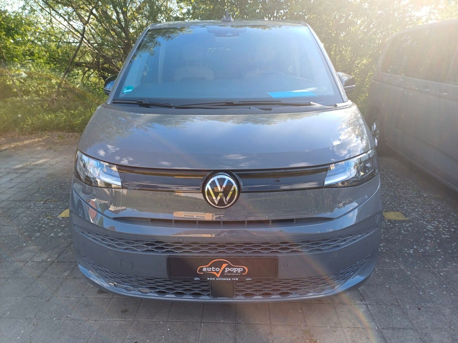 Volkswagen T7 Multivan 2.0 TSI DSG - Samsaru's Car Outlet