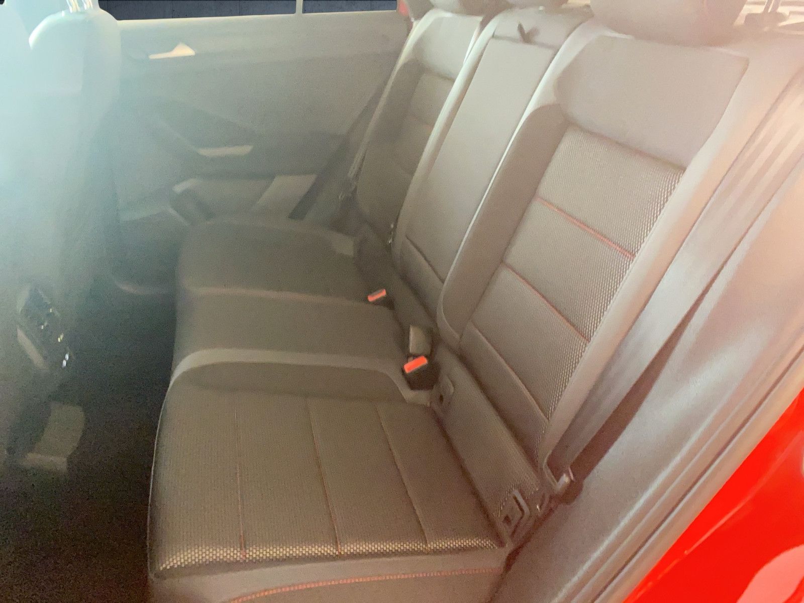Volkswagen T-Roc Sport - Samsaru's Car Outlet