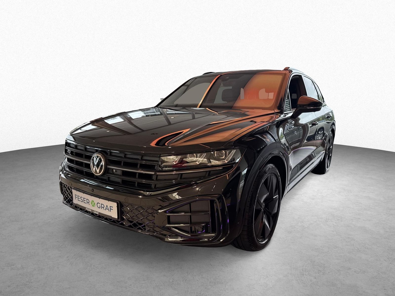 Volkswagen Touareg 3.0 TDI DSG R-LINE AHK DYNADUIO HUD PANO