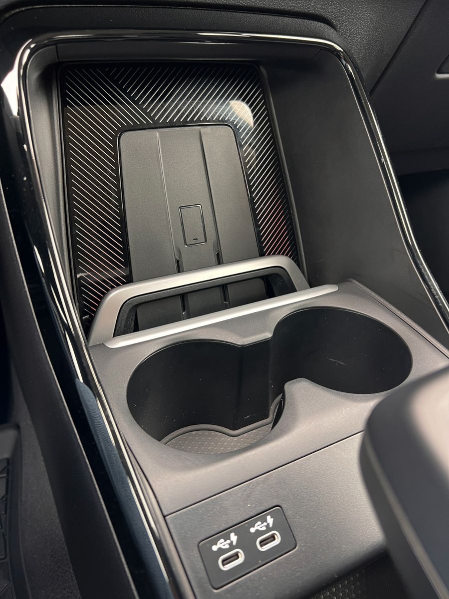 BMW X1 20d xDrive - Samsaru's Car Outlet
