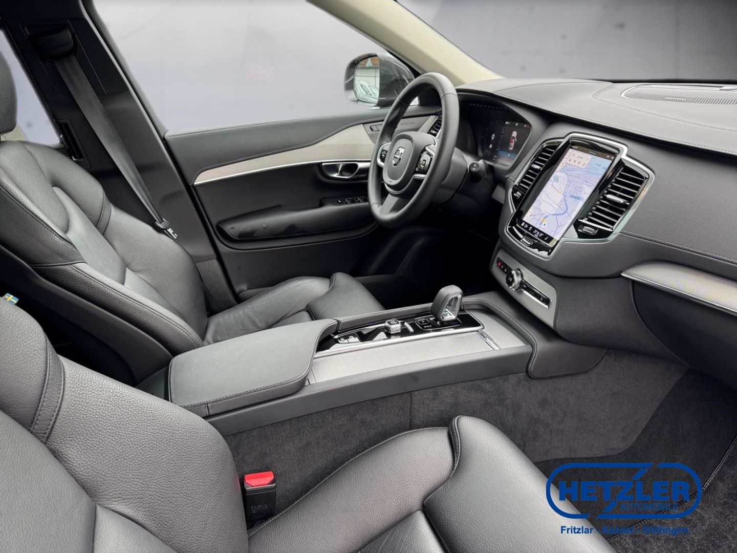 Volvo XC90 B5 Benzin Plus Bright AWD 7-Sitzer, Navigat