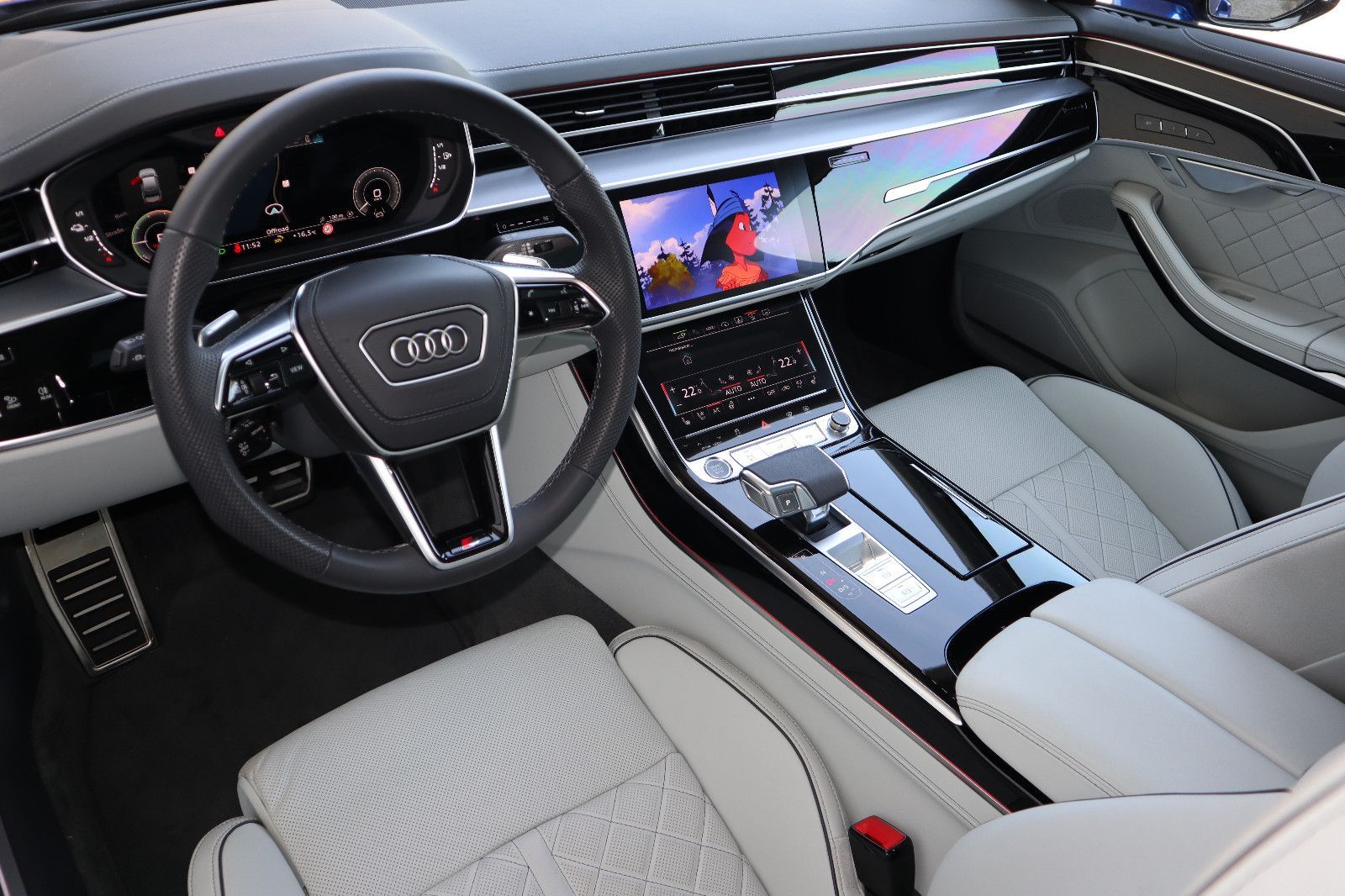 Audi A8L 60 TFSIe lang exclusive - Samsaru's Car Outlet