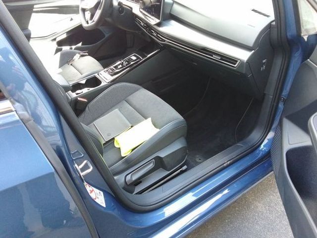 Volkswagen Golf VIII Variant 2.0TSI DSG 4Motion Style AHK+
